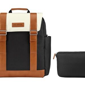 JJ Cole Diaper bag with clutch and fully washable liner